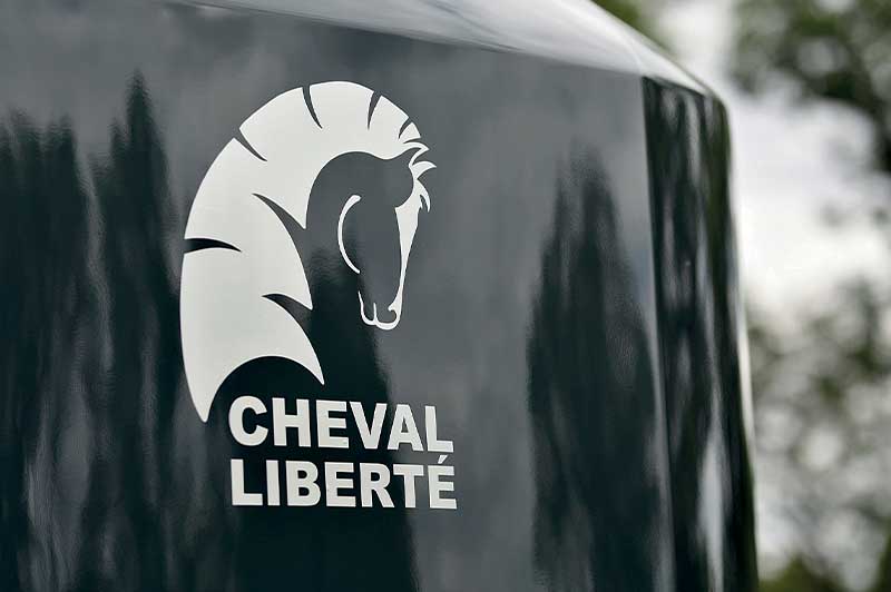 Polyester Finishing Instructions – Top Finish 2